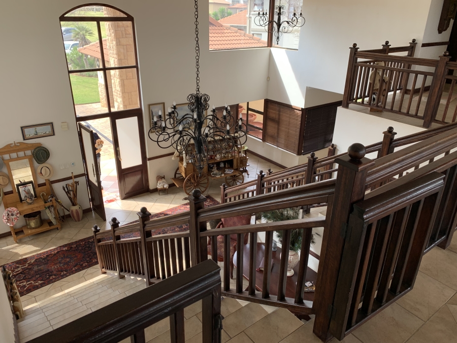 5 Bedroom Property for Sale in Birdwood Estate North West